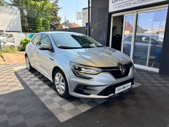 Photo RENAULT MEGANE IV BERLINE 2022