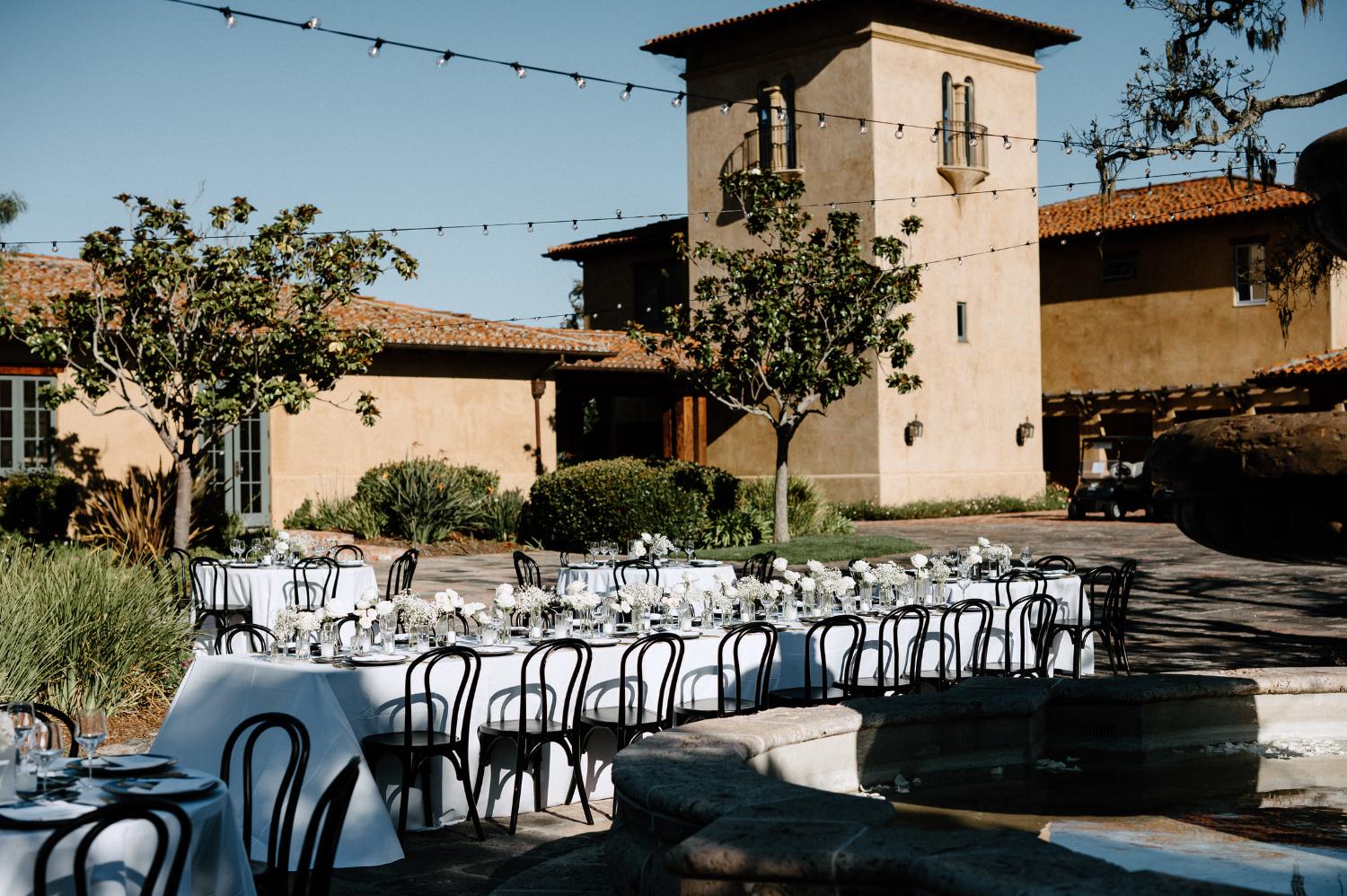 Villa wedding dinner set in the courtyard