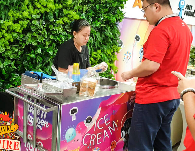 Traditional Slide Ice Cream Rental Singapore