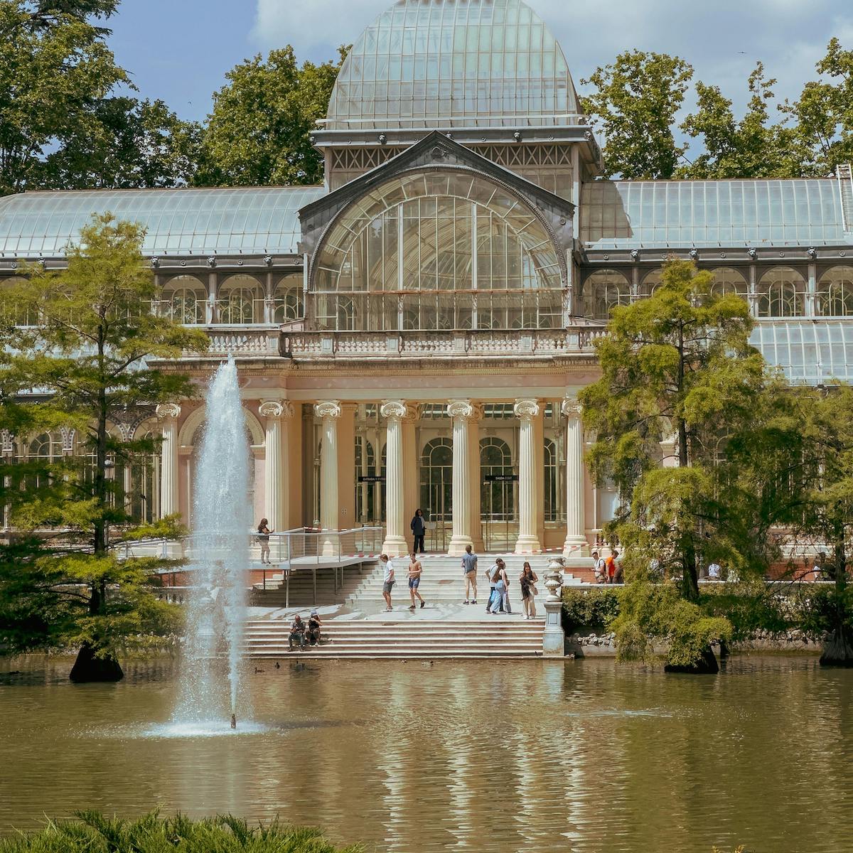 Creatives having lunch together