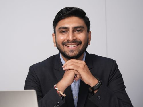 CA MBA Manthan VAghasiya, COO of Karma CPA