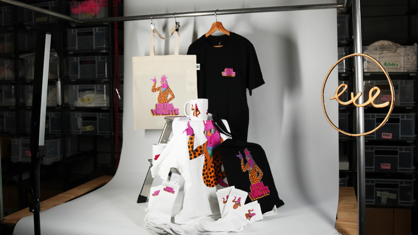 exe.network Shop — Merch on-demand