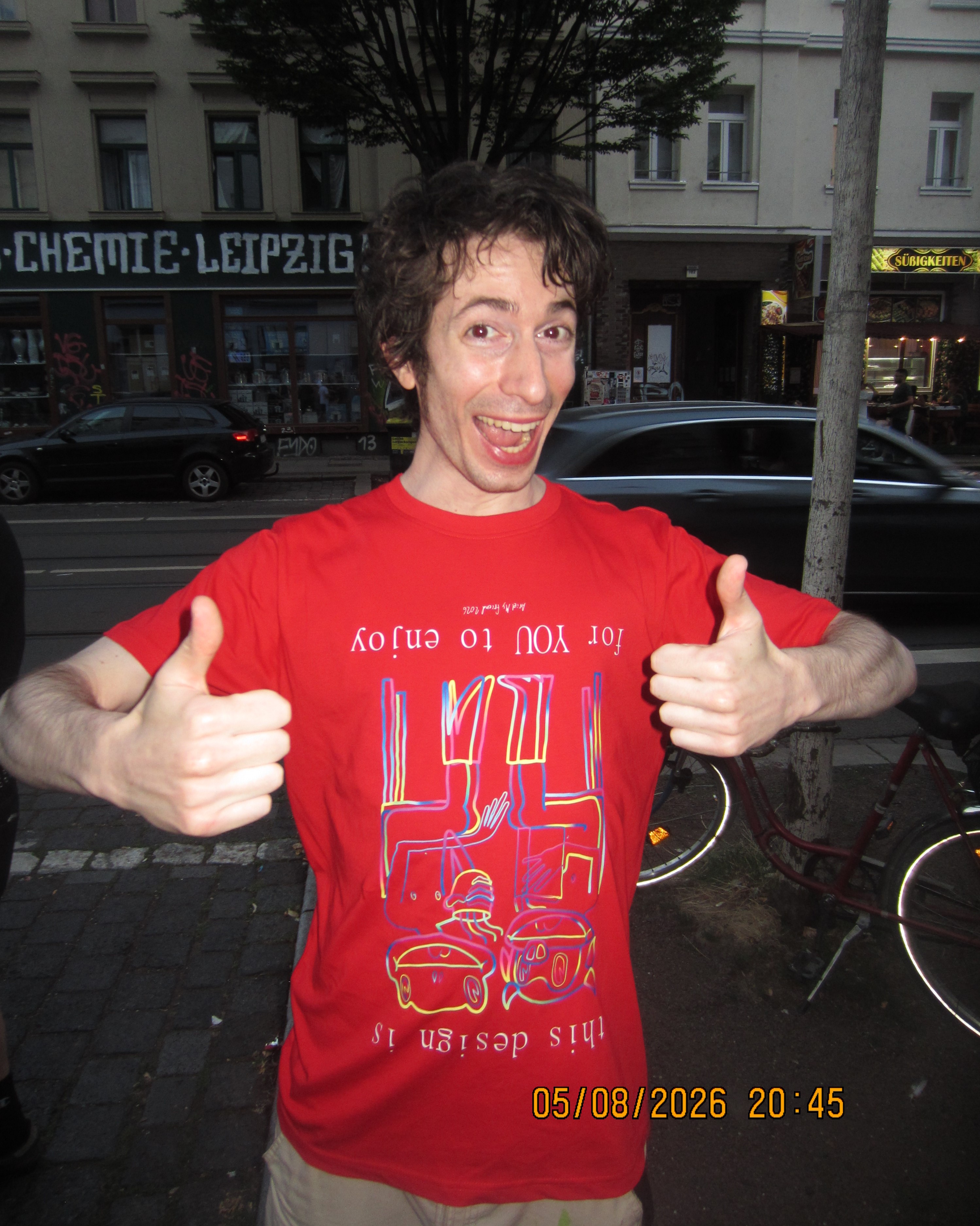 Ariel My Friend - A Rectification of an Architecture Tailored to Favor the Perspective of the External Observer | T-shirt