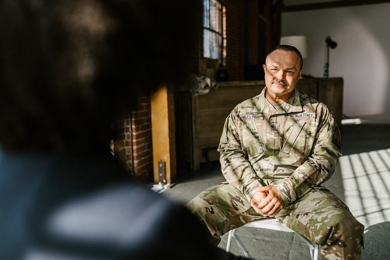 how-to-help-veterans-with-ptsd