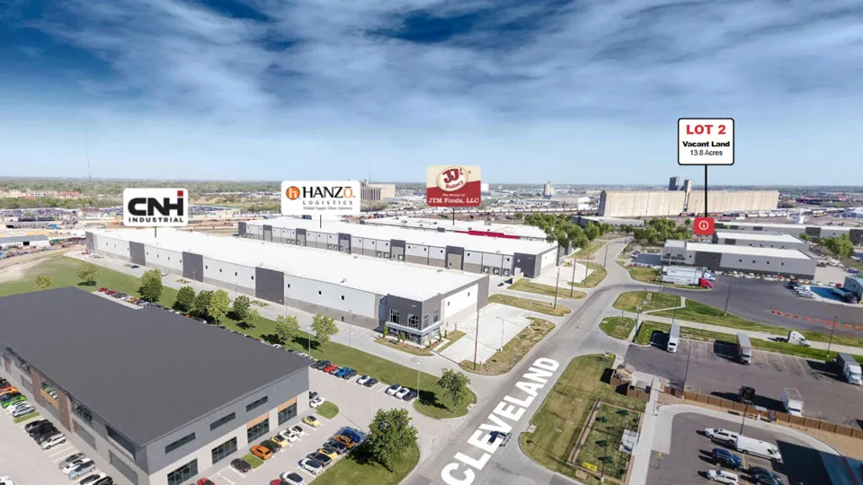 360° aerial rendering of an industrial space. Includes a virtual 3D tour of a space available for lease.
