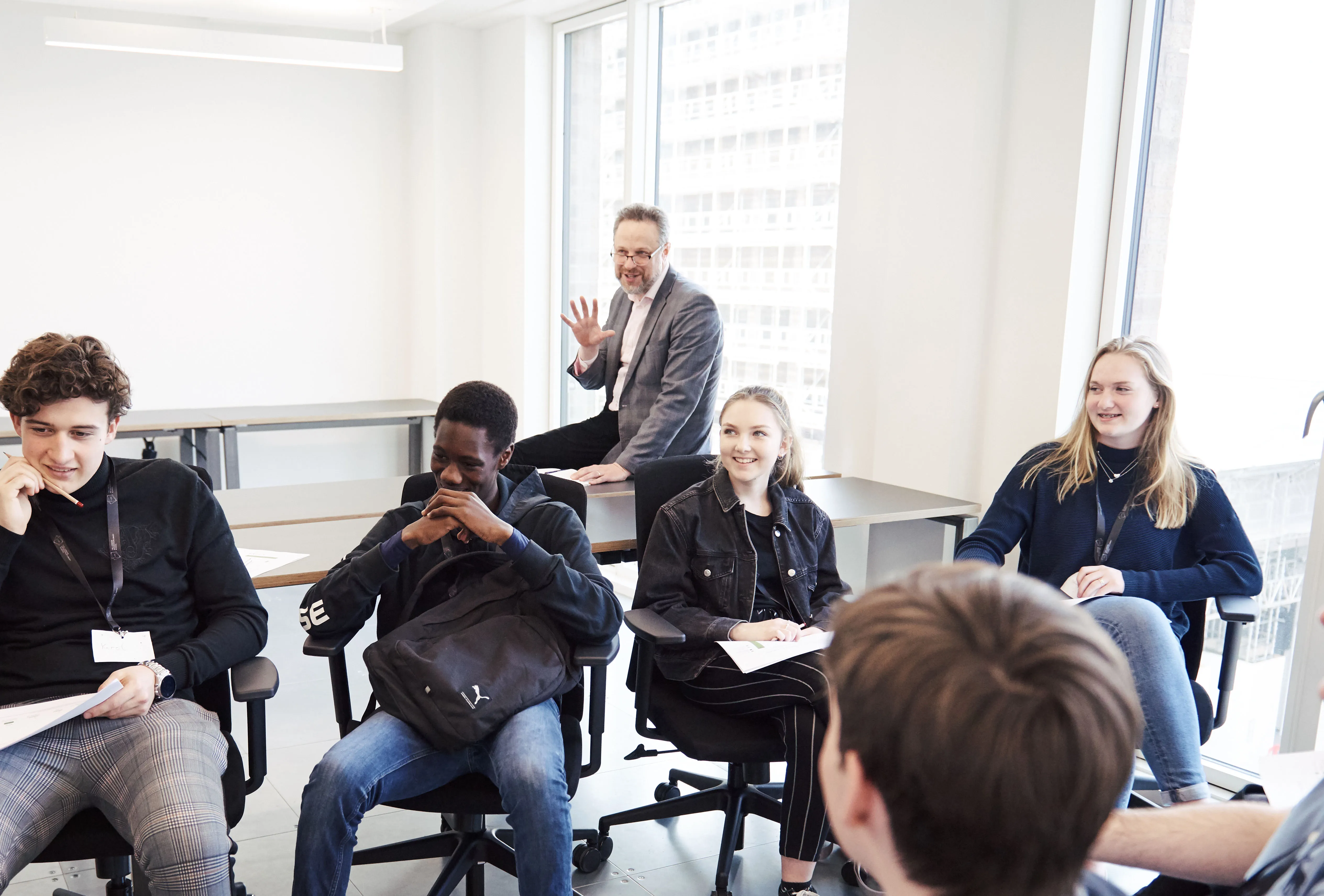 teacher and student in the classroom