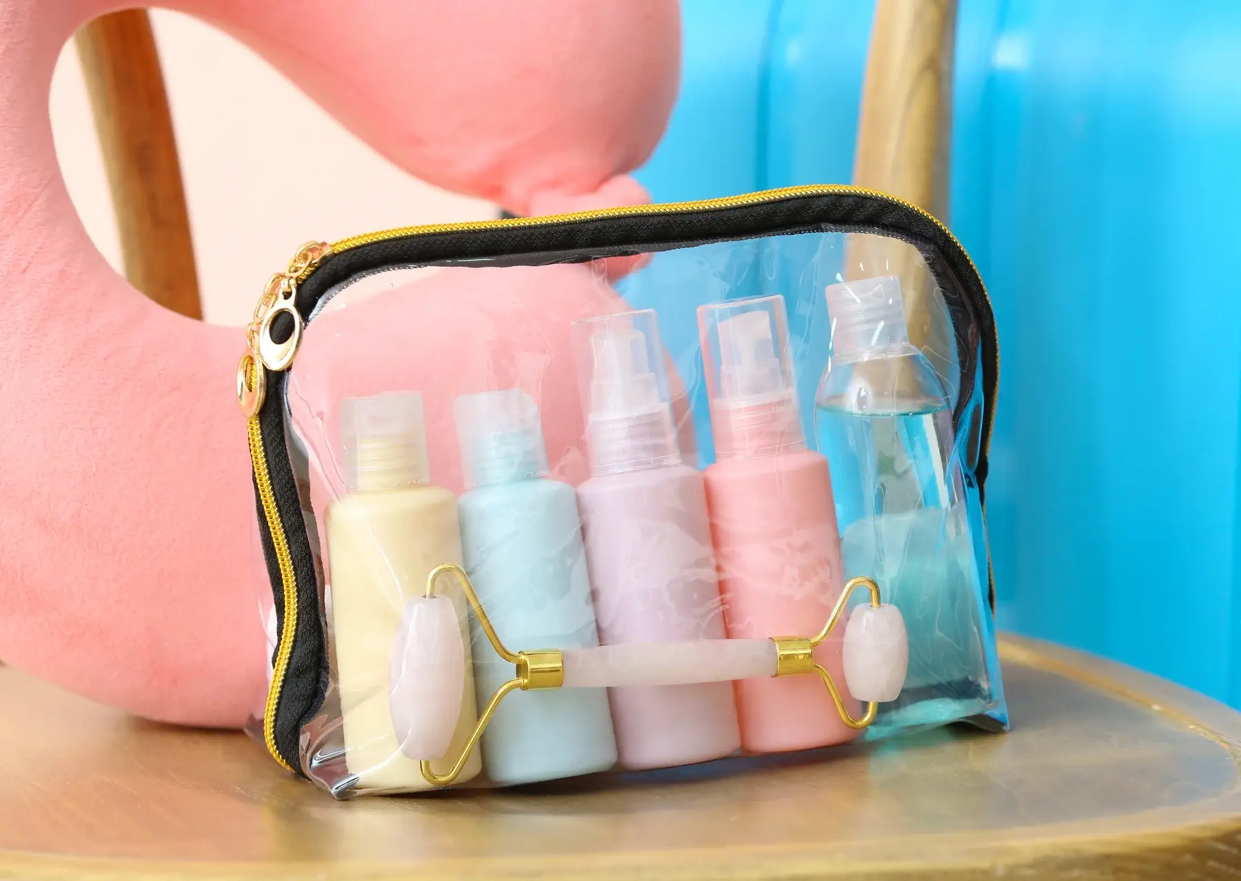 trousse de produits de voyage colorés