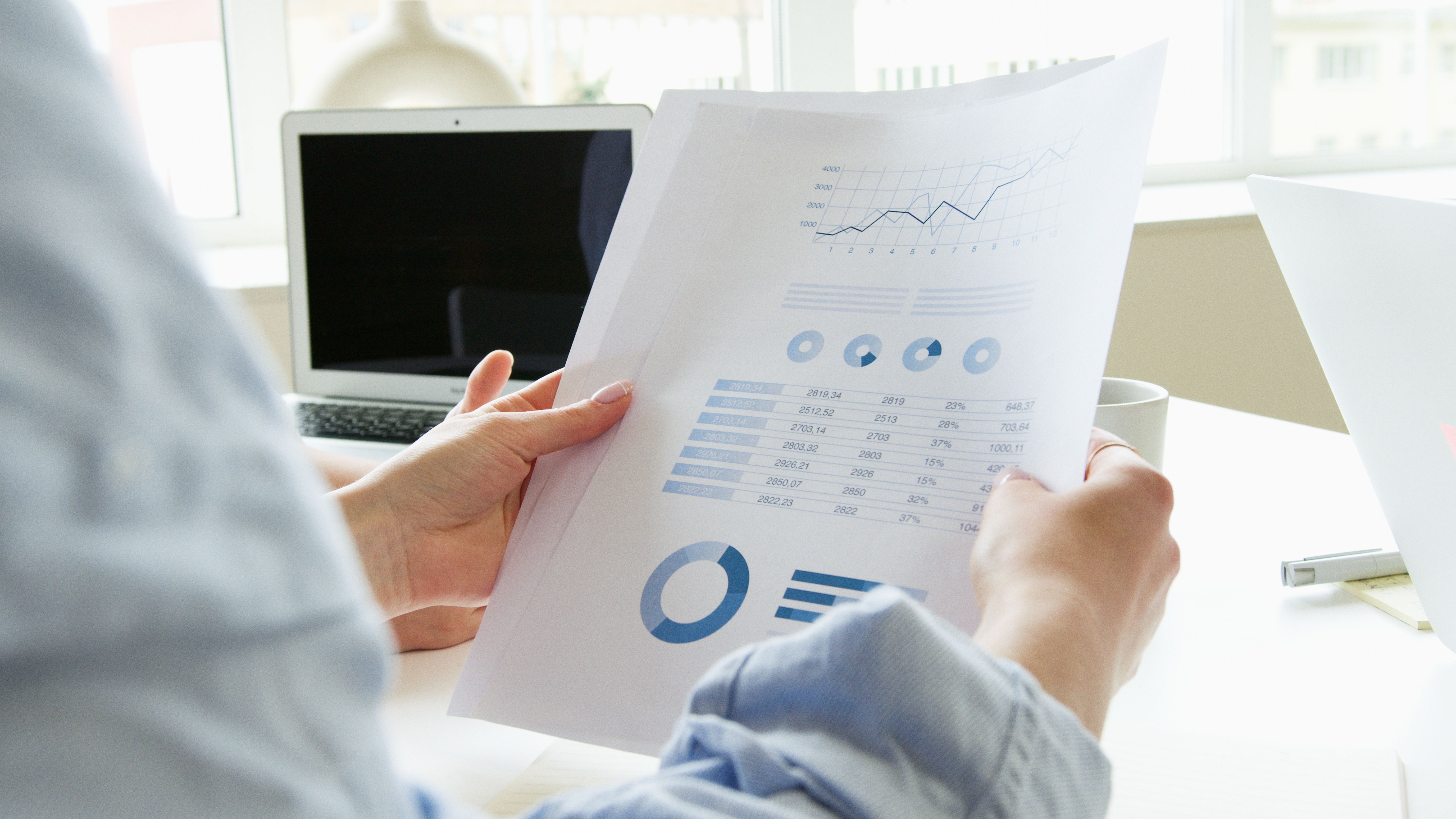 Business process management approach: reviewing operational efficiency data across teams‍