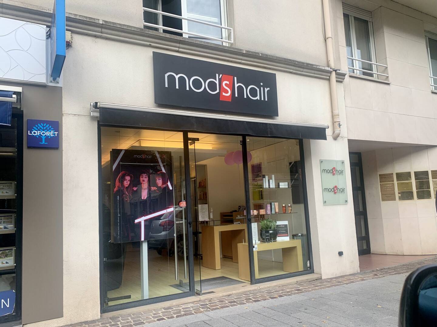 Boutique à Suresnes