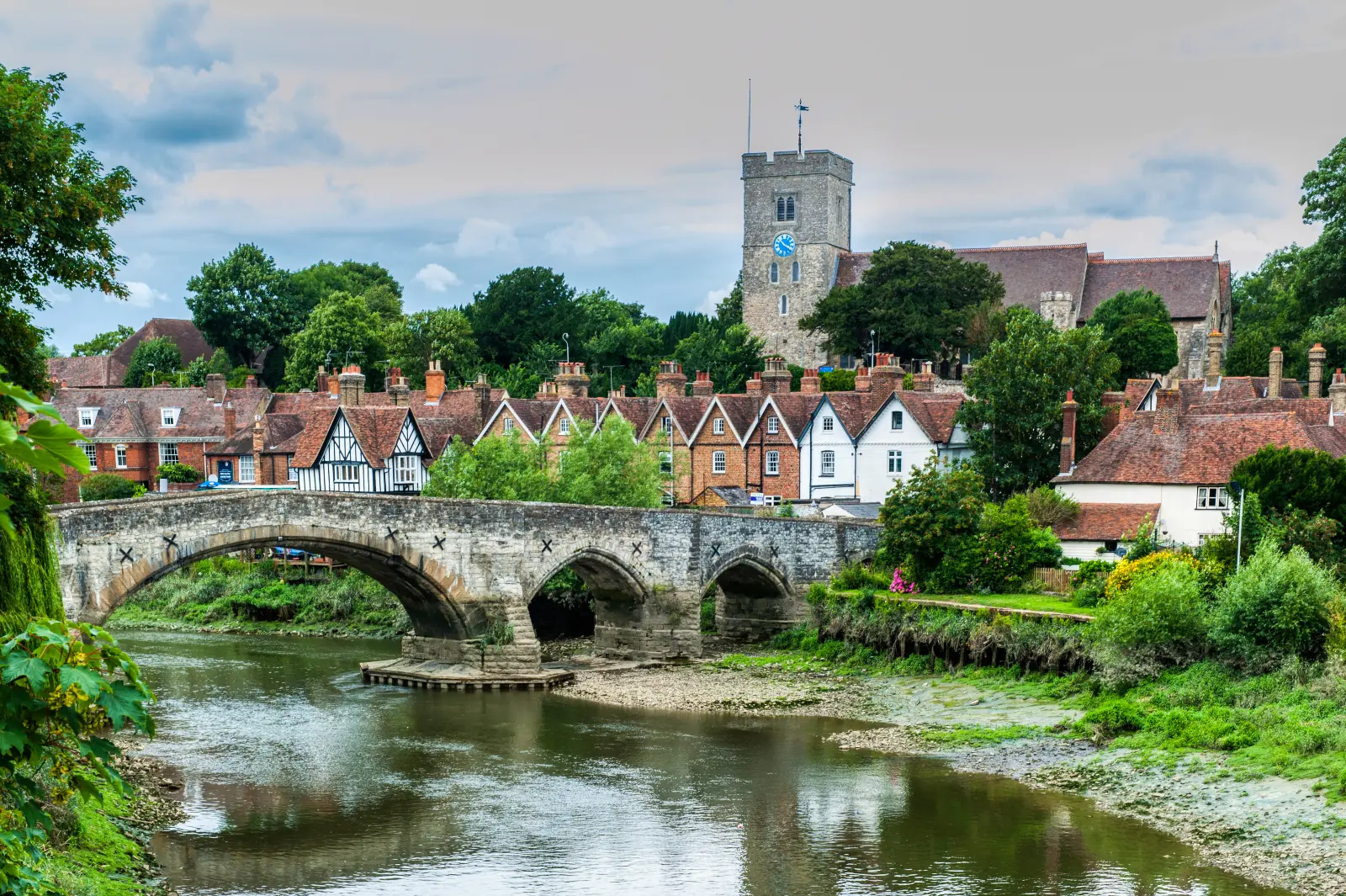 Are you looking for an architect in Maidstone, James Clague Architects are experienced in building extensions and projects in the area.