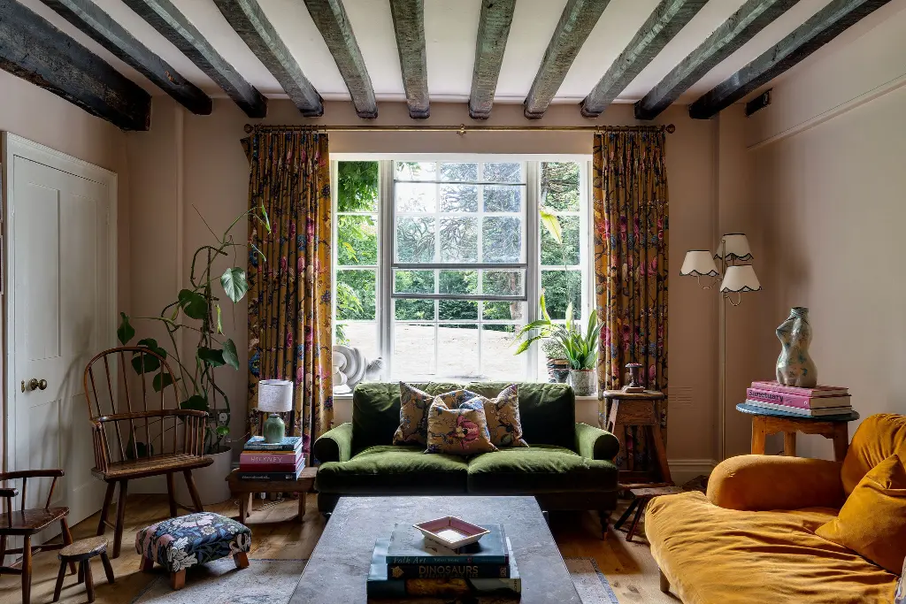 Listed Building Renovation of a Grade II Farmhouse in Kent