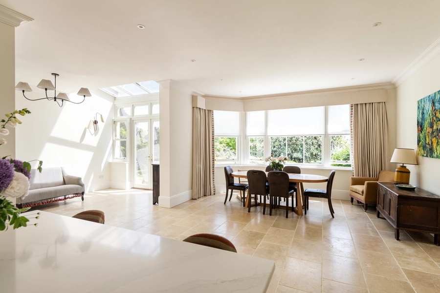 Contemporary Farmhouse Extension and Renovation in Kent
