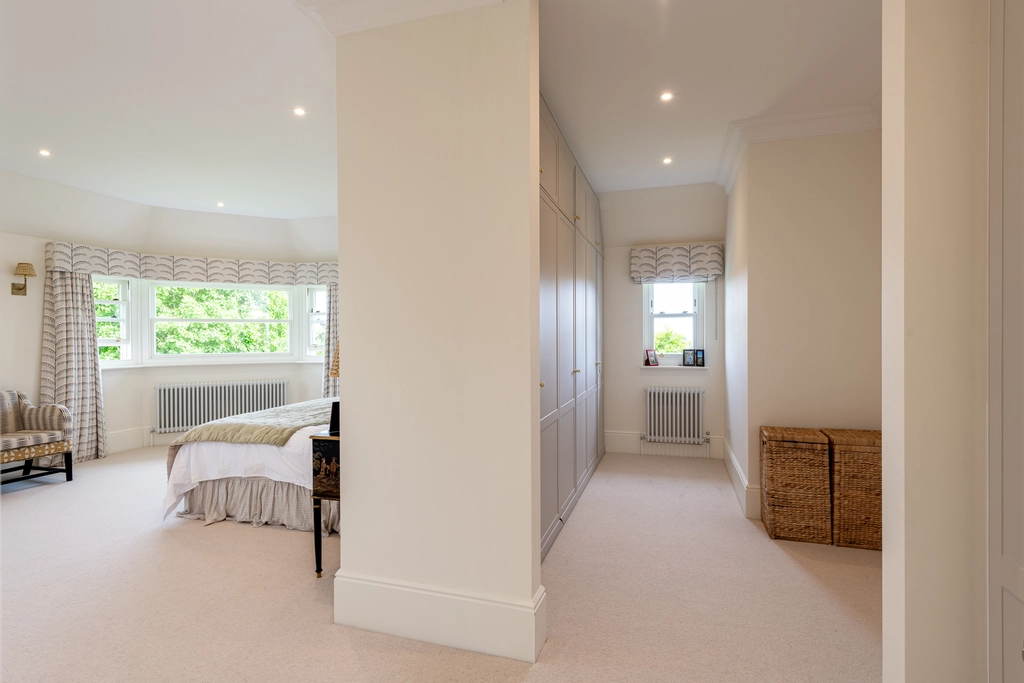 Contemporary Farmhouse Extension and Renovation in Kent