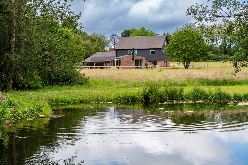 Designing a New Farmhouse Rooted in Family History