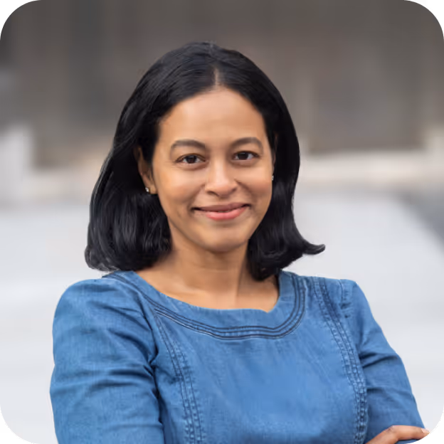 Headshot of Priya Sawant.