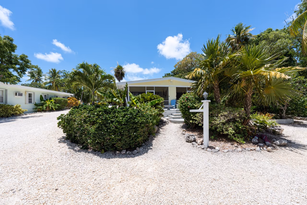 Exterior view of unit 1 at Kon Tiki Resort in Islamorada.