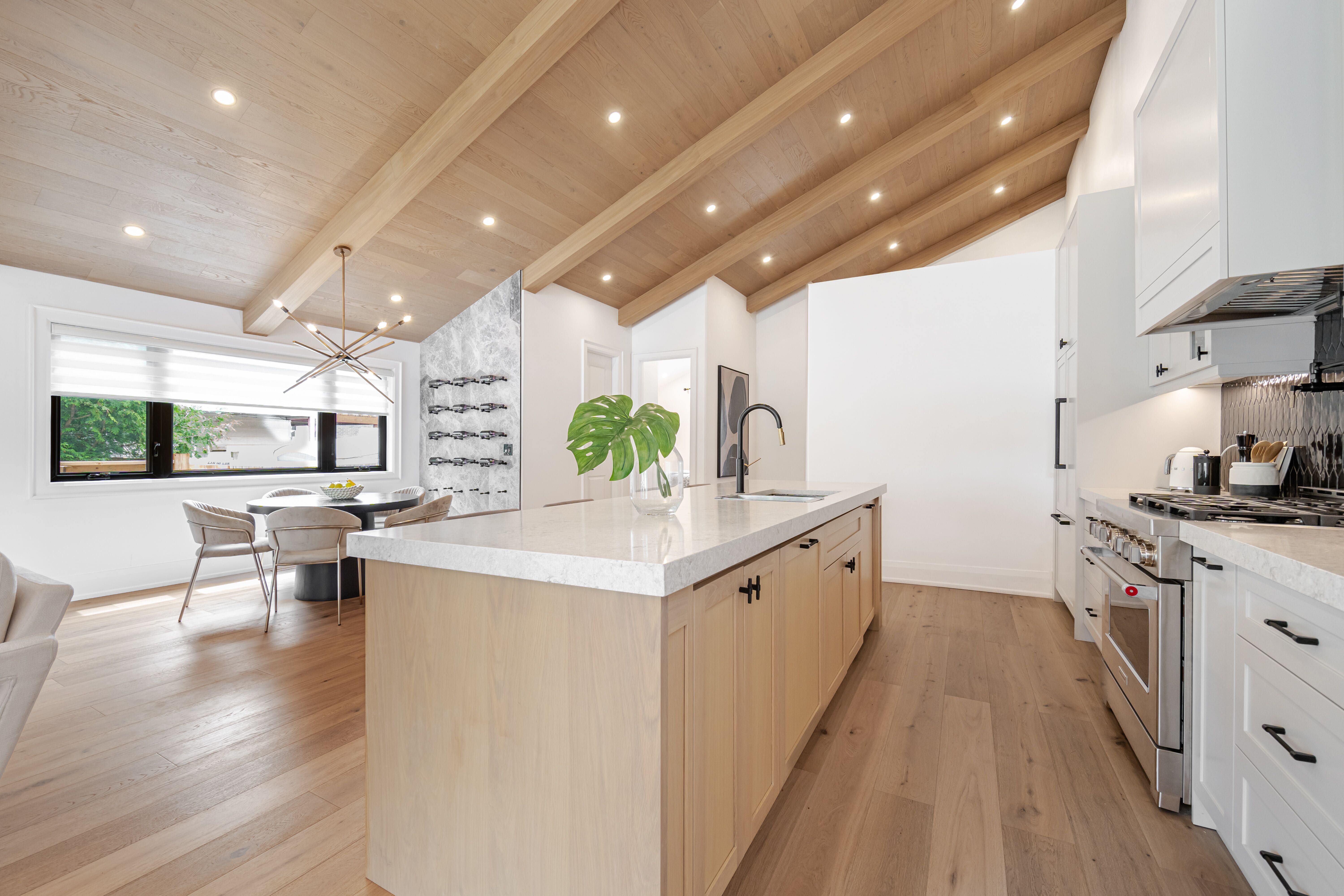 Custom residence interior by Wiltshire Homes, Pickering custom home builder