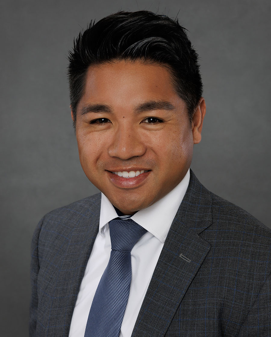 Zachary Aderholt headshot