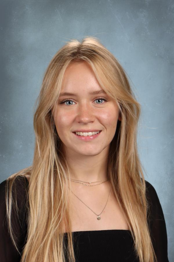 Elle Steuer