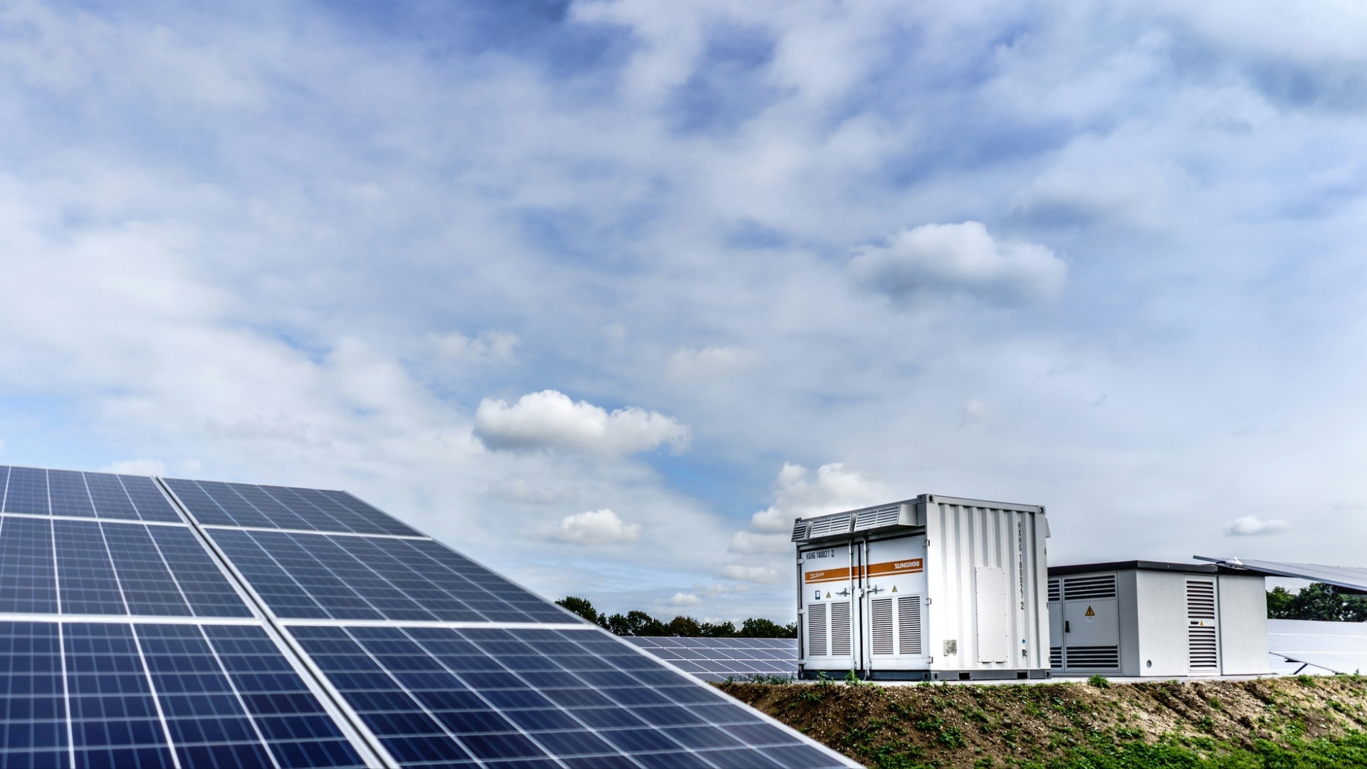 Energy Solutions for Data Centers & Large Energy Users