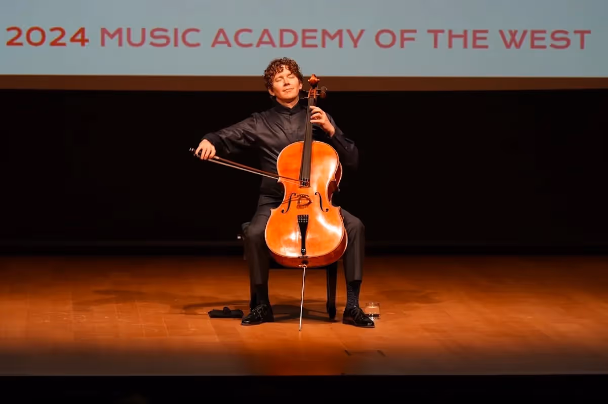 Academy on the Ritz, with Serious Cellist Business