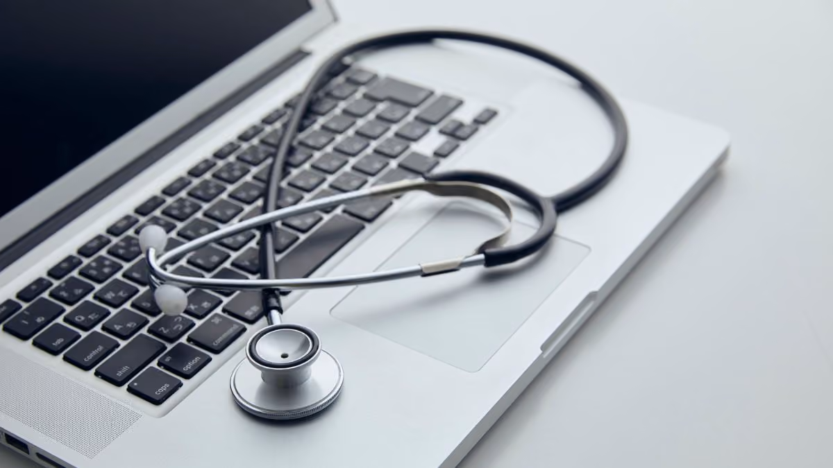 7 email marketing challenges for healthcare brands (and how to overcome them)