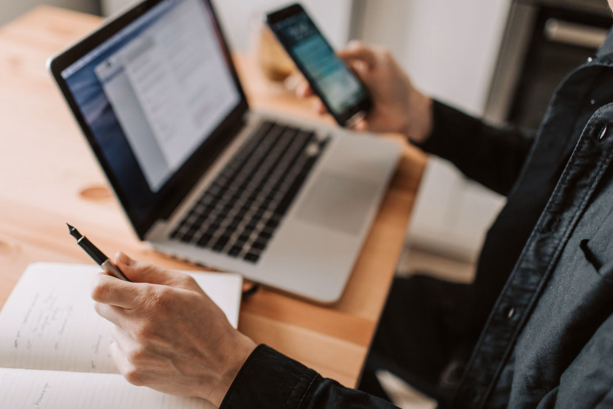 Winning email marketing strategies for consumer tech and electronics brands