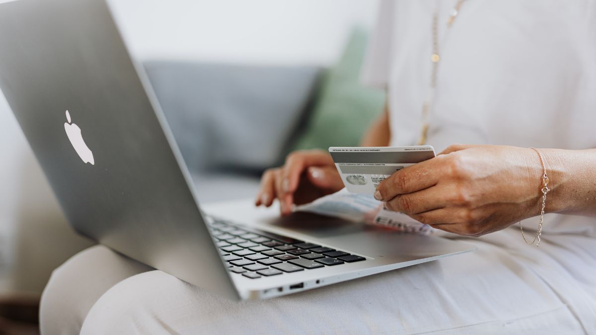 Why e-commerce brands should use email retargeting to recover lost buyers
