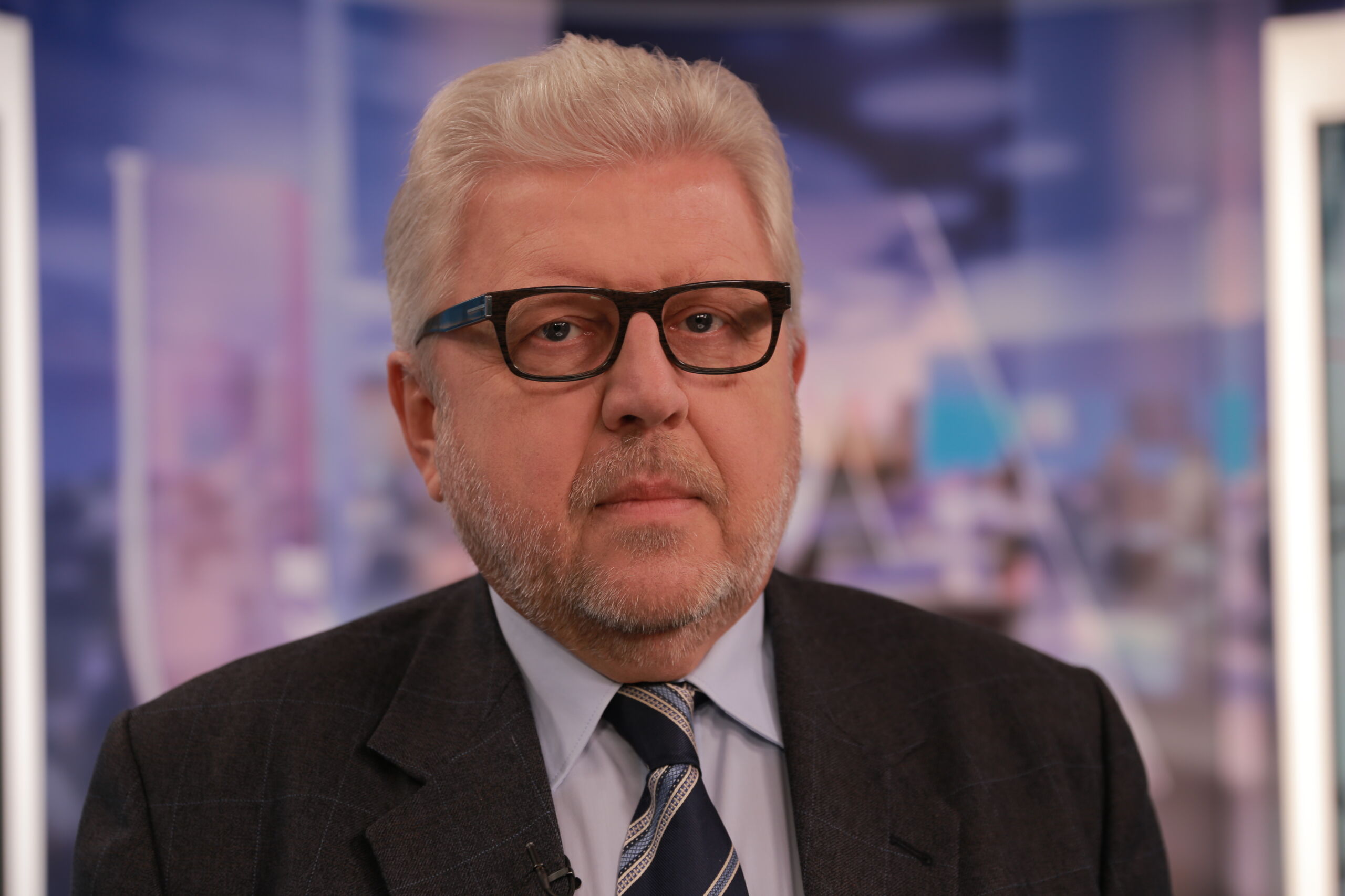 Дипломат Хандогій: «Україна де-факто не володіла ядерною зброєю. Ядерний статус без грошей і контролю — ілюзія»