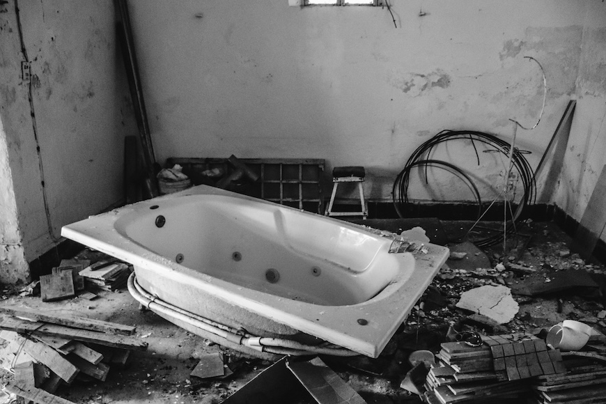 Bathroom water damage cleanup and drying