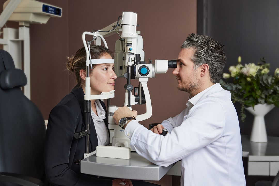 Visual Eins - Mvz Für Augenheilkunde Und Anästhesie Gmbh Rezensionen Eye Zurich - Bellevue Medical Center