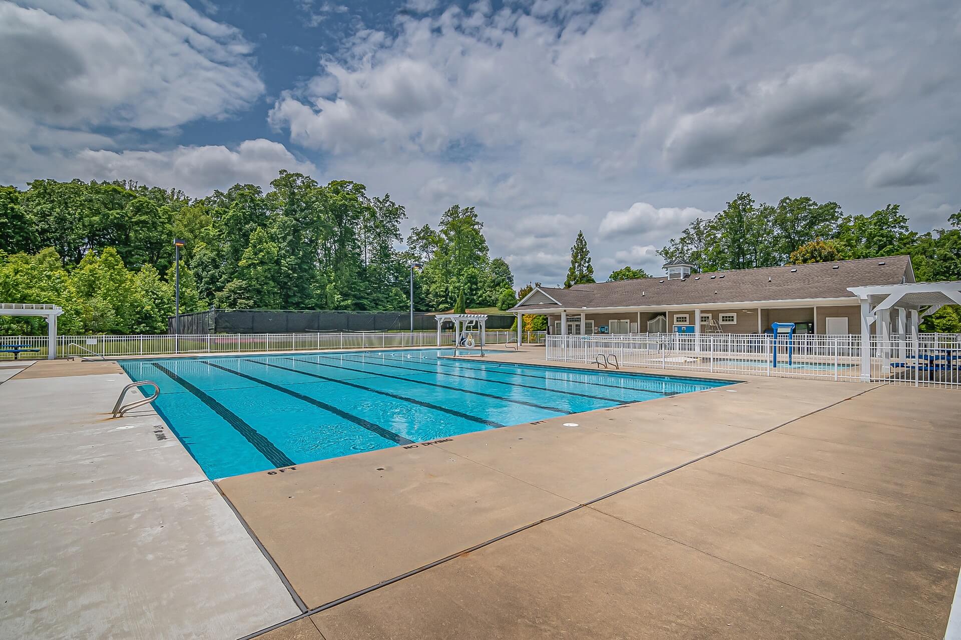 Private pool