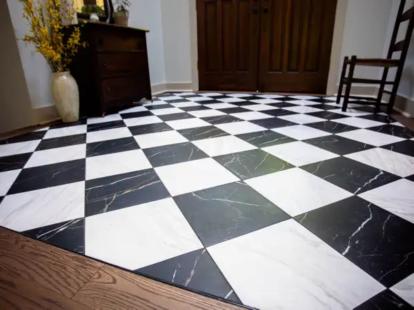 black and white daltile porcelain tile in paris mountain home