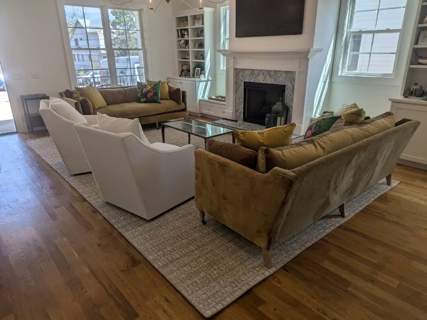 Anderson Tuftex Rug in North Main Street Home Living Room