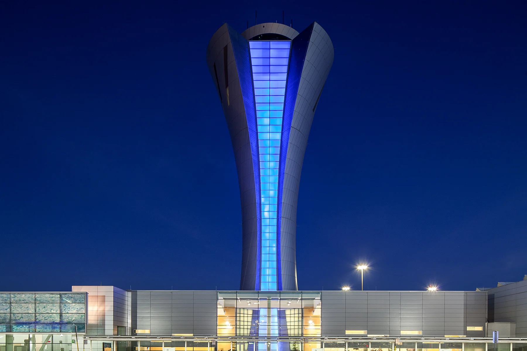 San Francisco International Airport - Air Traffic Control Tower And Integrated Facility