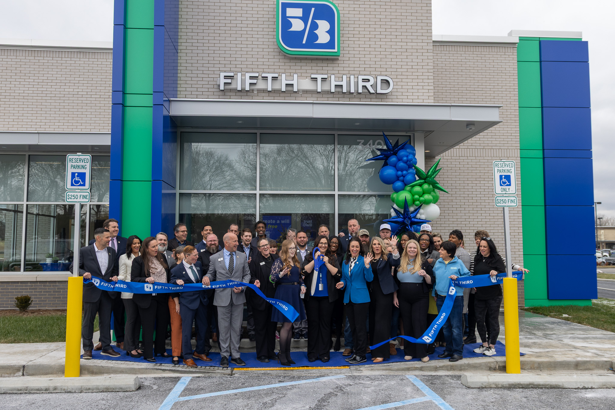 Supporting National Retail Growth - Fifth Third Bank