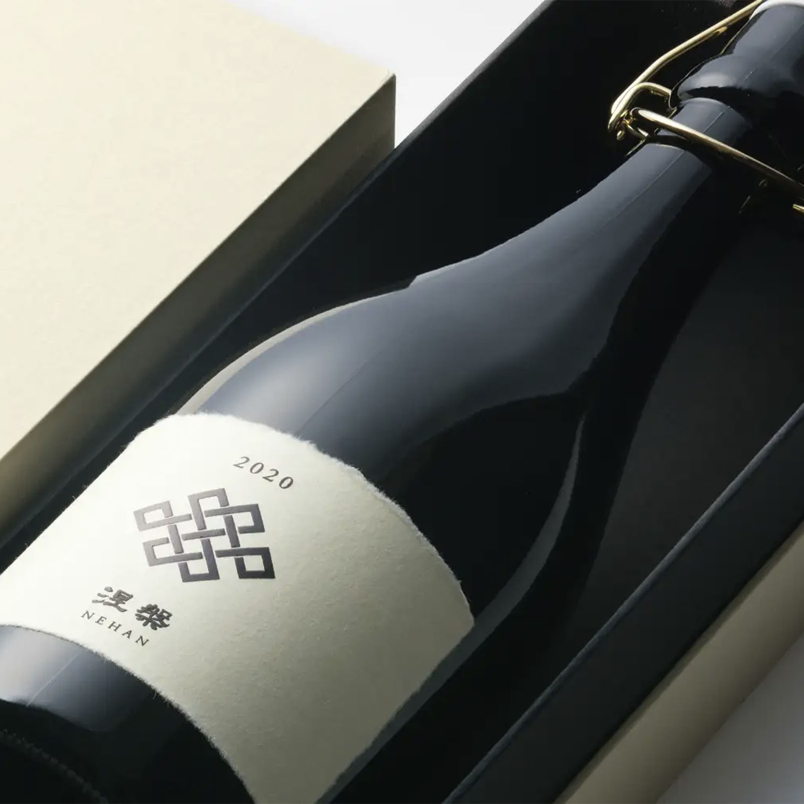 楯野川涅槃黑純米大吟釀- Suzu Wine HK