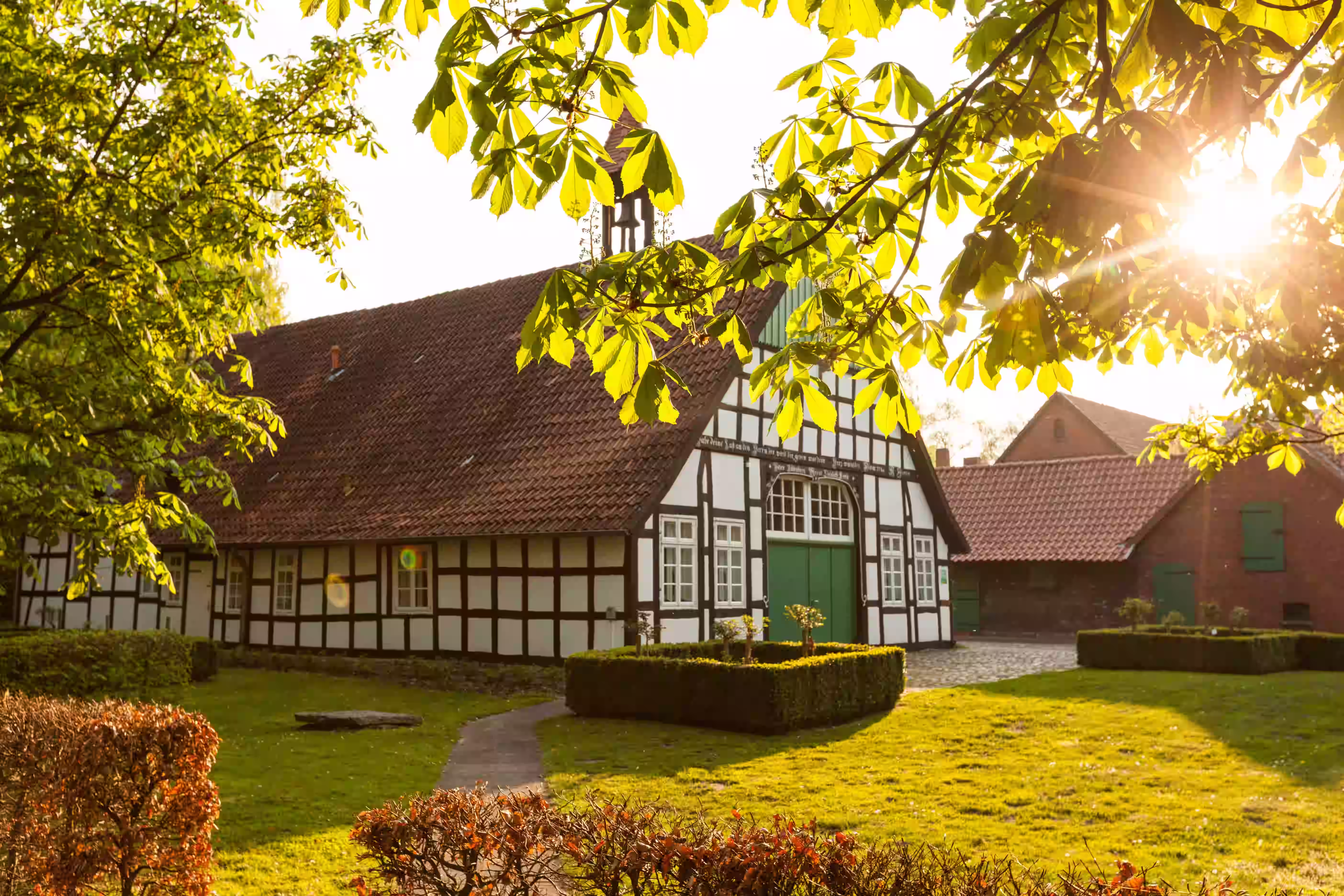 Bauernhaus sanieren: Förderungen, Ablauf und wichtige Kosten im Überblick
