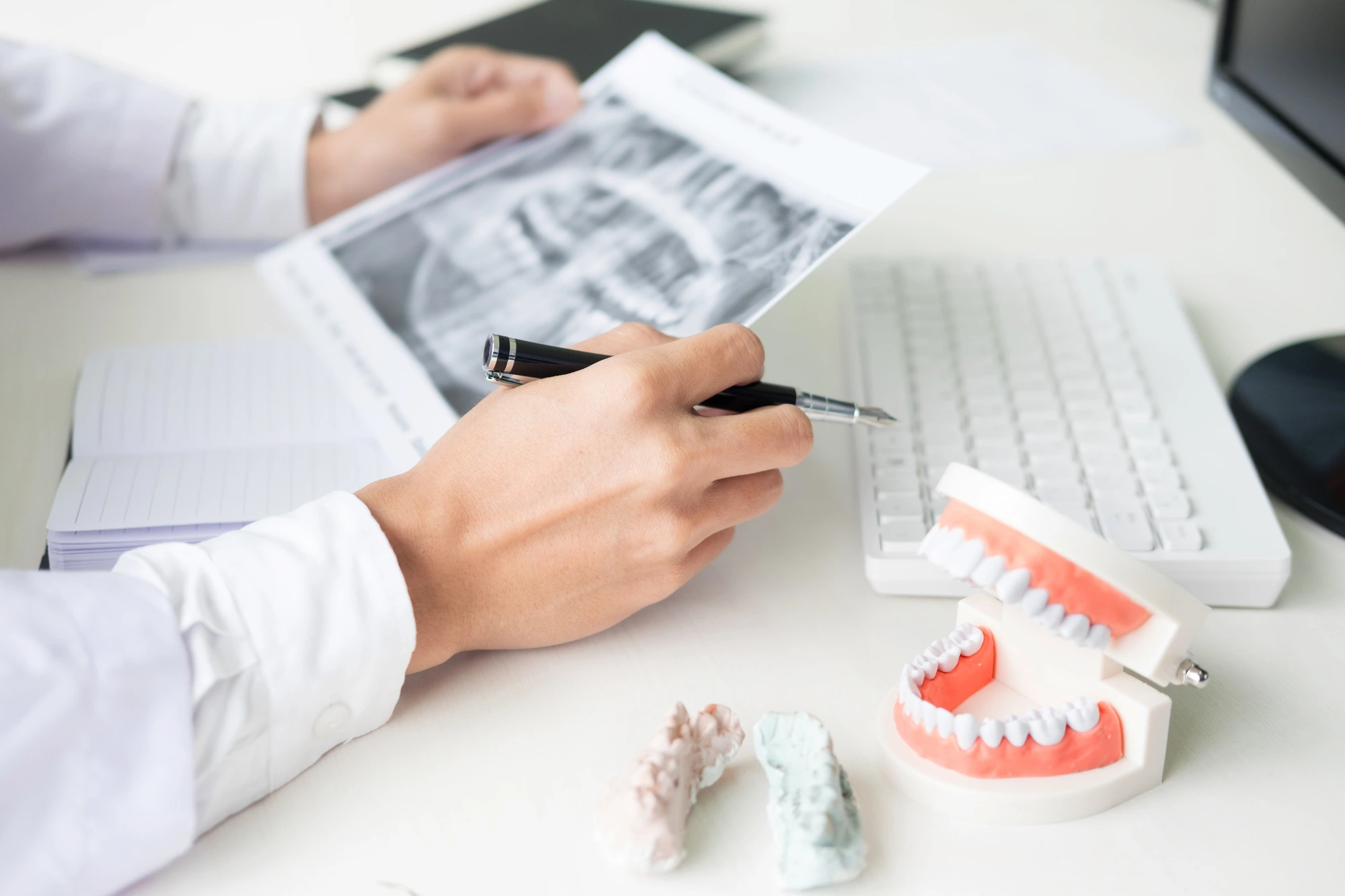 dentist deciding how to start a dental practice Georgia