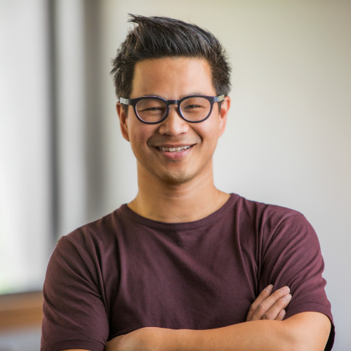Customers sharing their experience with AI professional headshots on Twitter