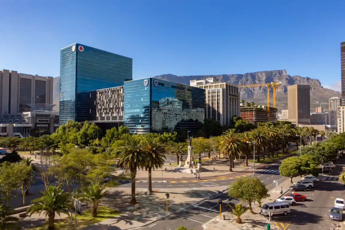 Cape Town’s record-breaking tourism boom powers local economy, driving job growth and investment opportunities