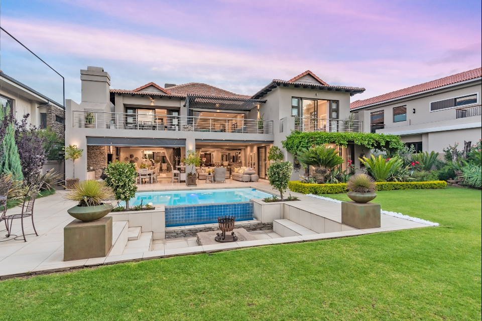 Gauteng’s luxury estates win over high end buyers