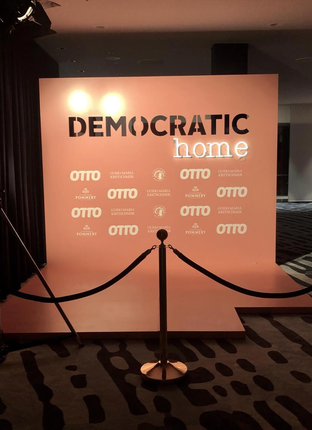 A big logo wall on the Otto GMK convention.