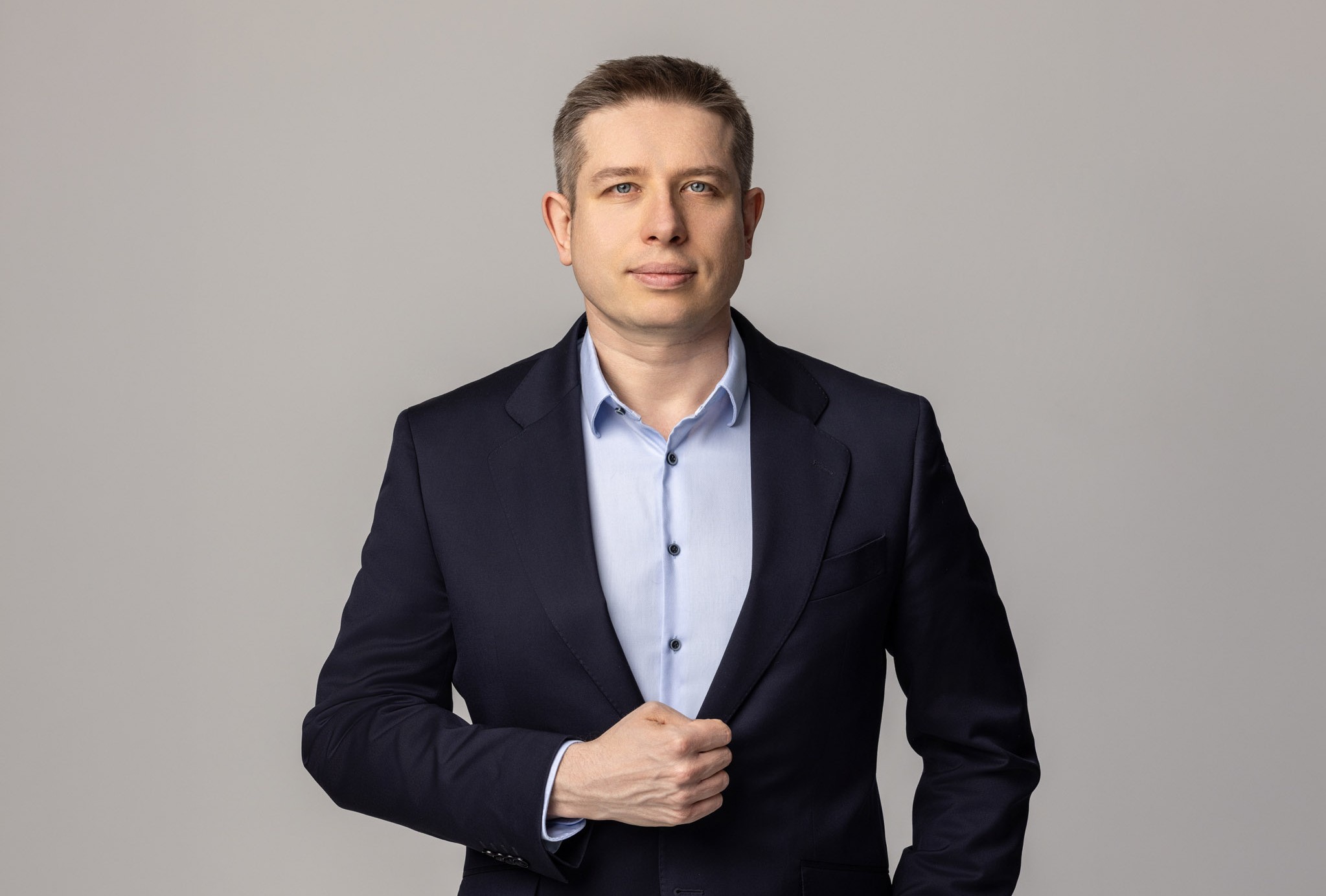 Banki korygują prognozy po decyzjach Fed. „To krótkoterminowe cięcia, w długim terminie ceny złota będą rosły”