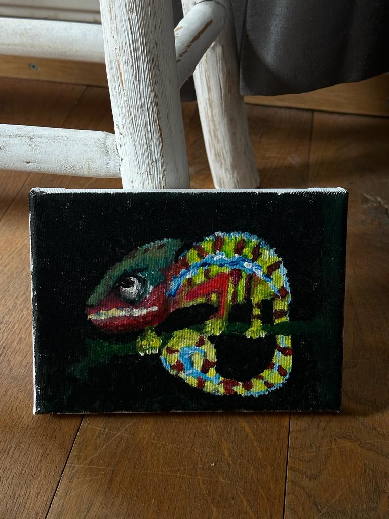 chameleon painting