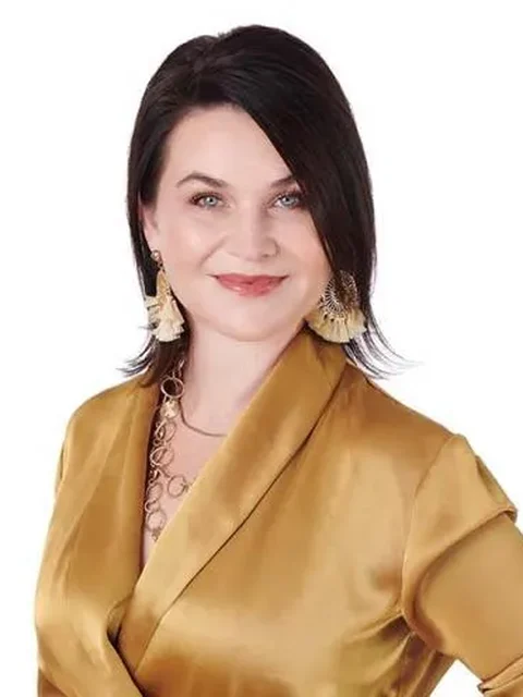 Jenn Sheaves, RN, Nurse Director at 8 West Clinic