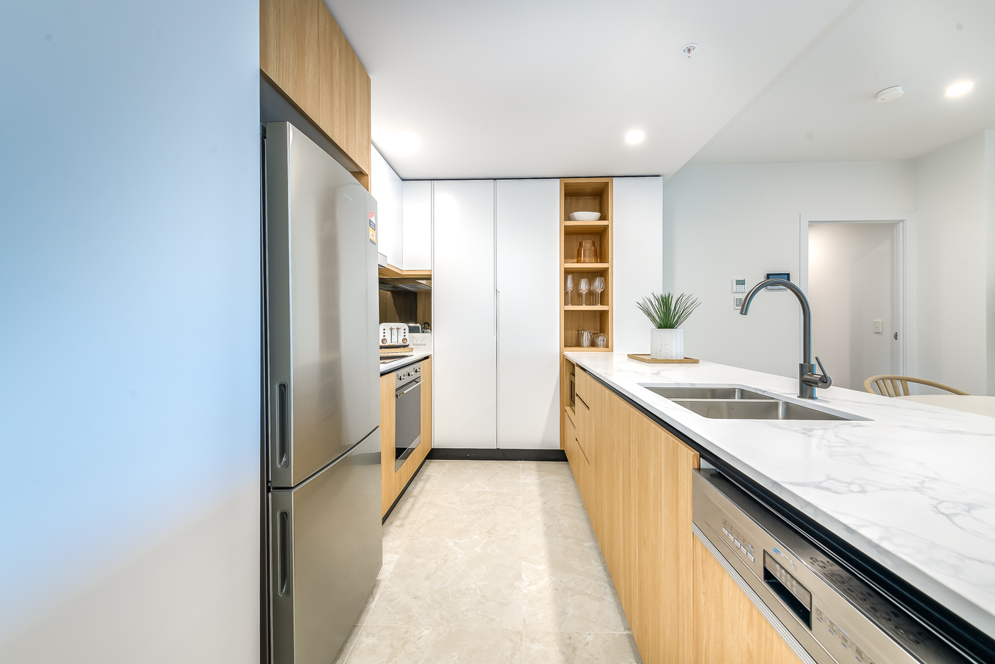 1202/28-30 Second Ave, Broadbeach QLD 4218, Broadbeach - Thumbnail 3
