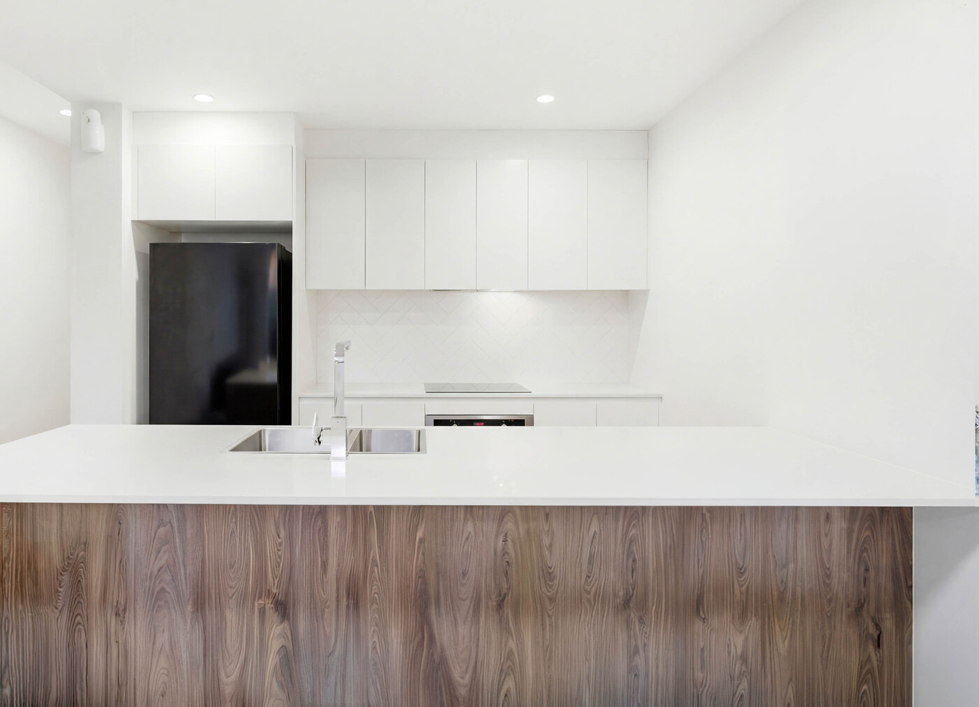 104/8 Meron Street, Southport QLD 4215, Southport - Thumbnail 3