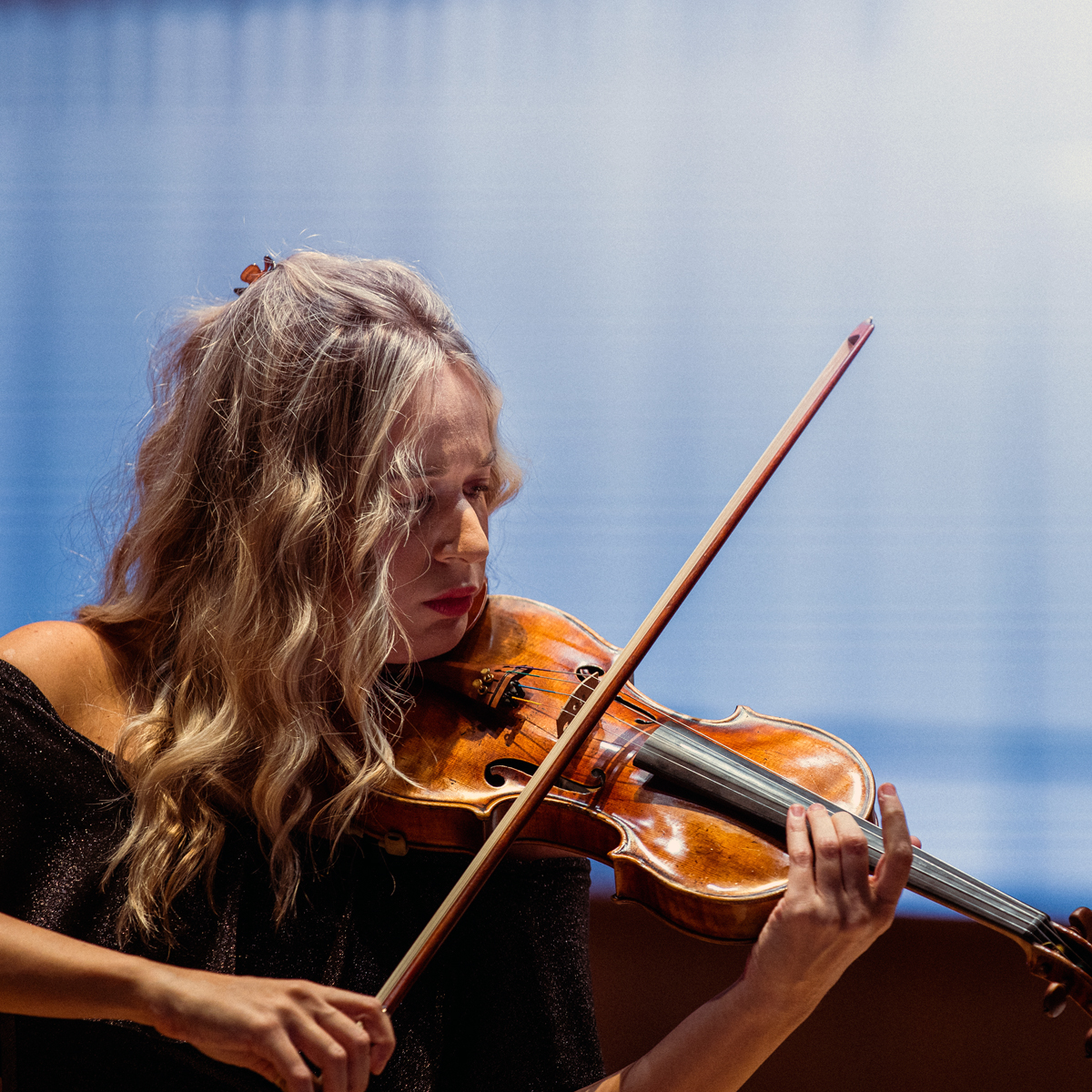 3° Concerto Serie Smeraldo | I Solisti Aquilani | Daniele Orlando, konzertmeister | Anna Tifu, violino | “Tributo a Ezio”