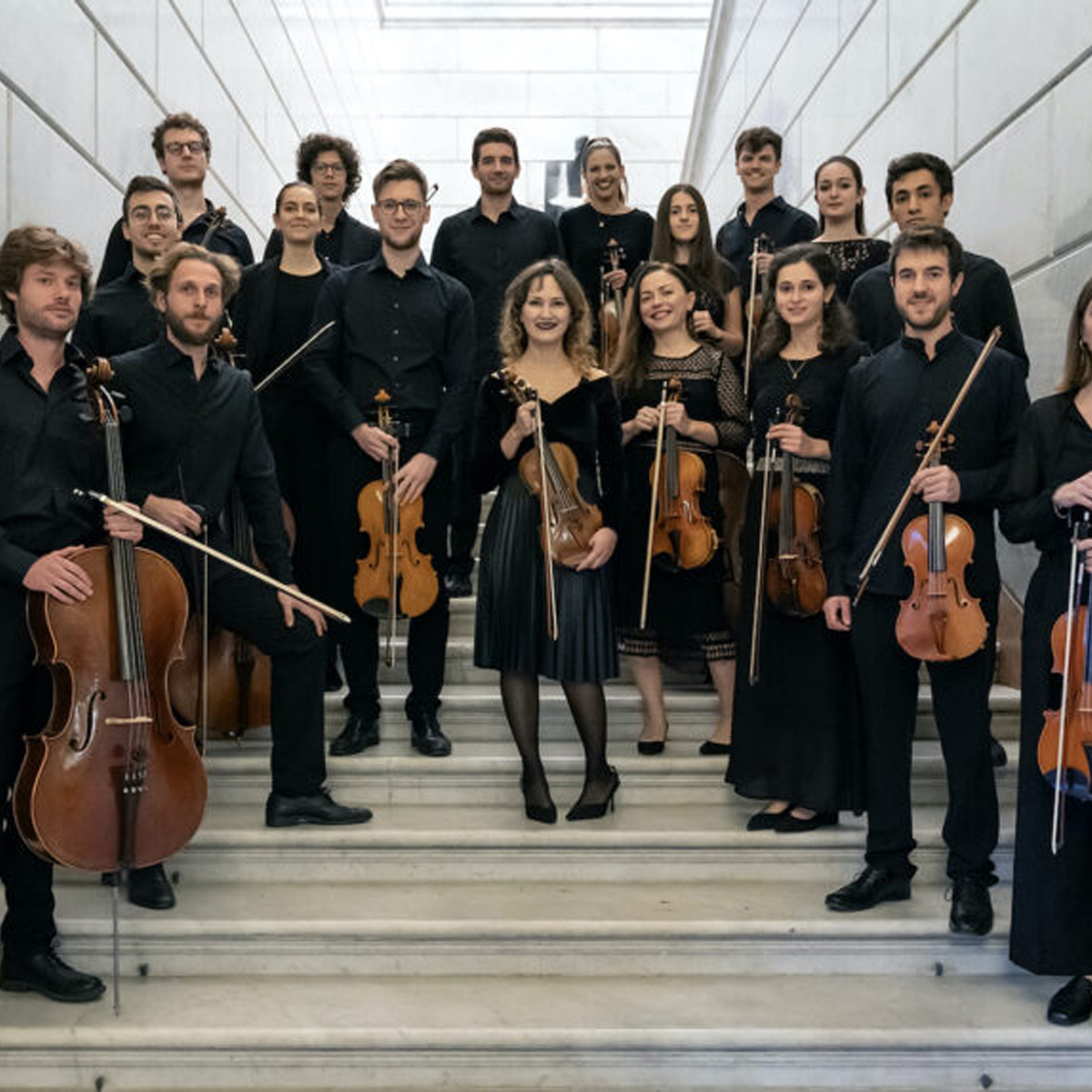 8° Concerto Serie Zaffiro | Orchestra da Camera Canova | Enrico Pagano, direttore | “Pazzie Musicali”